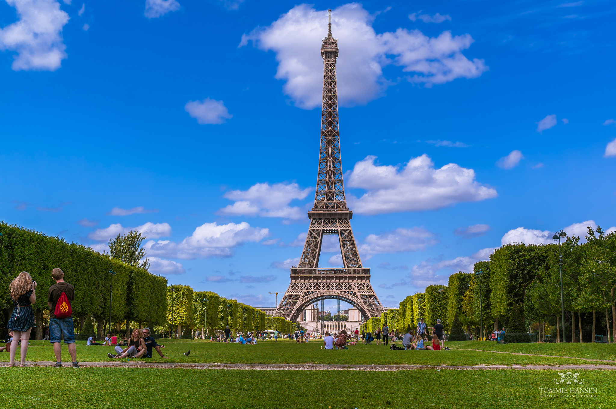 tourist attraction paris france